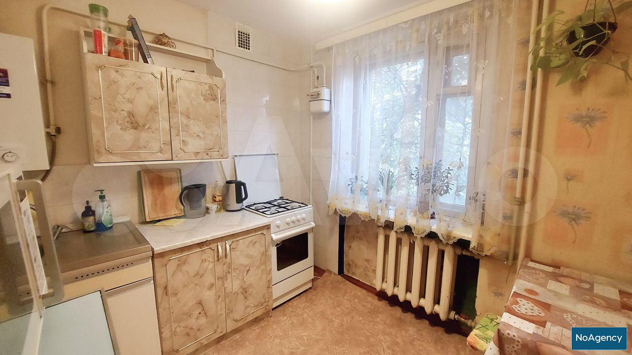 Снять 1-к. квартира, 37 м², 2/5 эт. в Севастополе на длительный срок возле  4-й километр за 20000 рублей без посредников